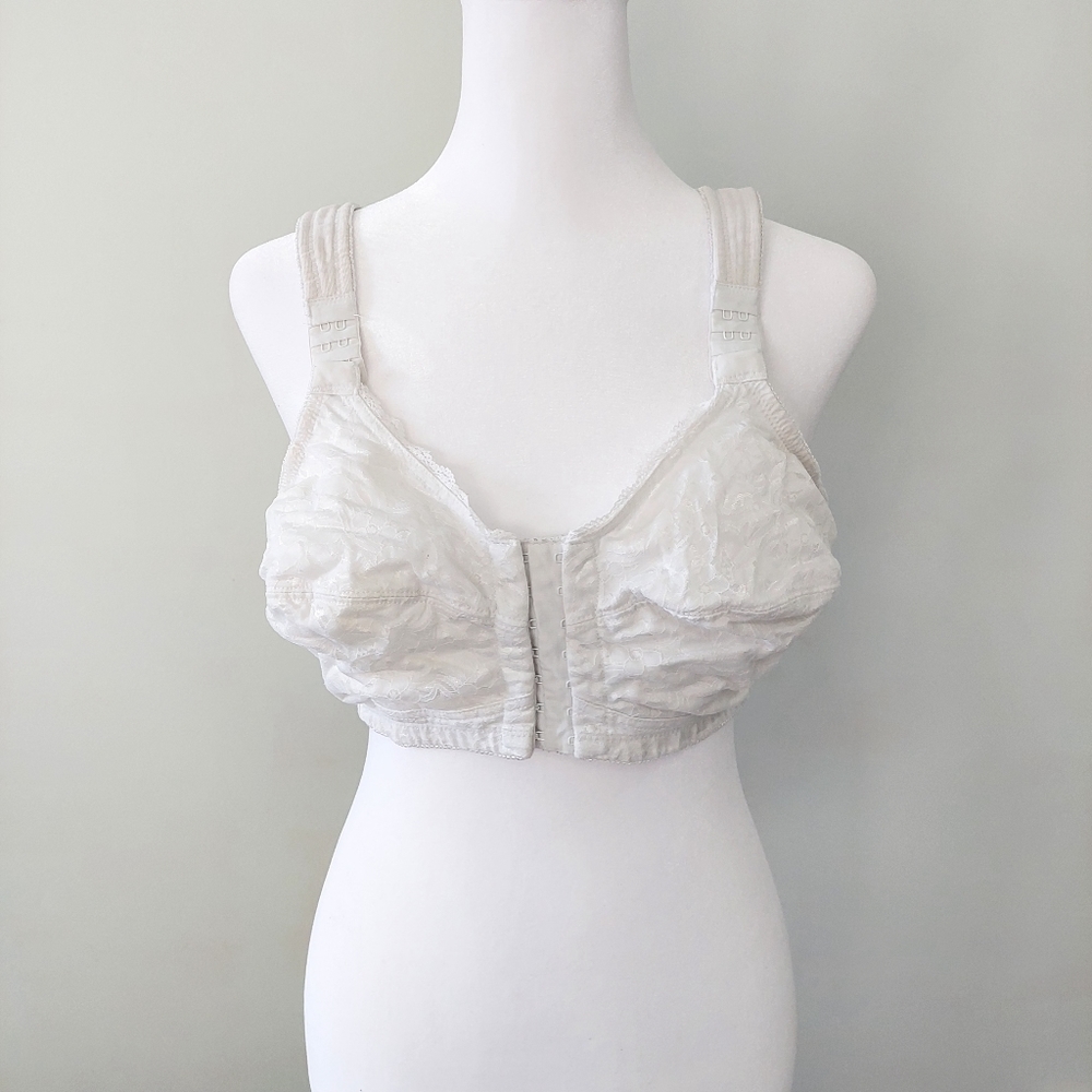 Comfort Choice bra 38D front closure non wired non padded adjustable straps